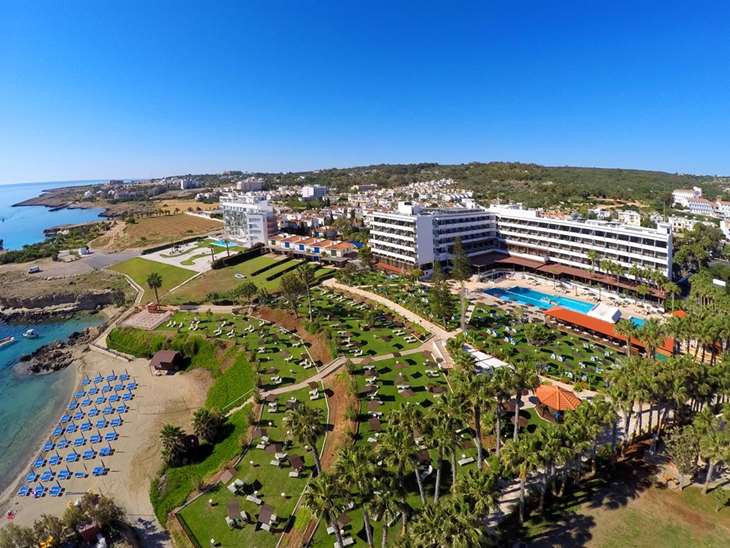Вид отеля Cavo Maris Beach 4*