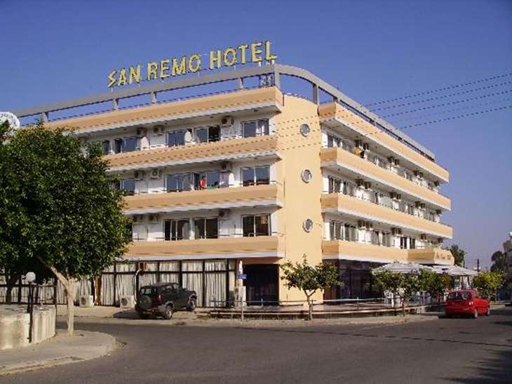 Вид отеля San Remo Hotel 2*